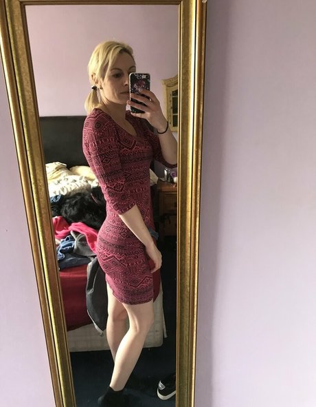 Nagie wyciekłe zdjęcie OnlyFans od Lisa69xxx
