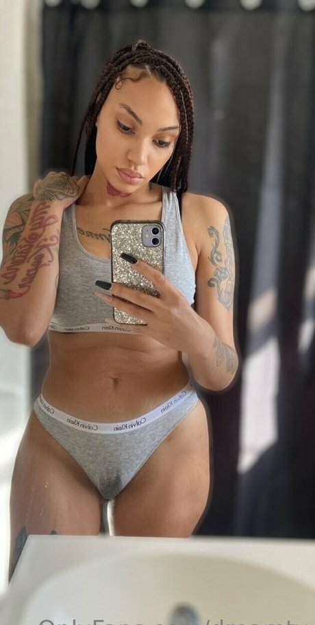 Nagie wyciekłe zdjęcie OnlyFans od Dreamty