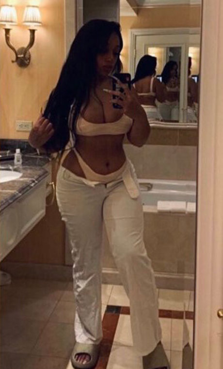 Nagie wyciekłe zdjęcie OnlyFans od Lexxiibaebie