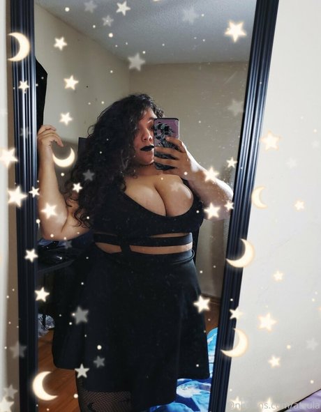 Nagie wyciekłe zdjęcie OnlyFans od Atzula