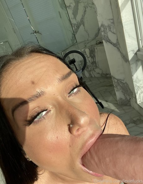 Nagie wyciekłe zdjęcie OnlyFans od Lexiefucks