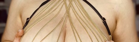 Nagie wyciekłe zdjęcie OnlyFans od Thrilllhoefree