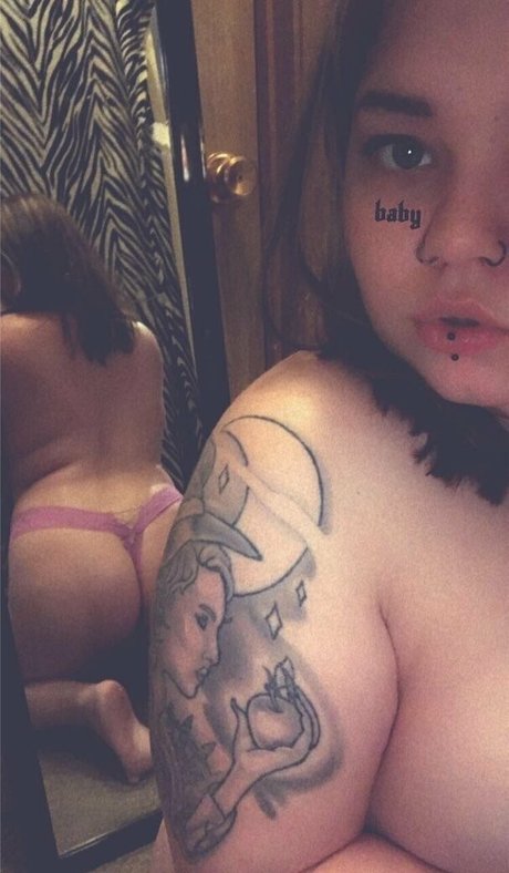 Nagie wyciekłe zdjęcie OnlyFans od Stfuitscourtney