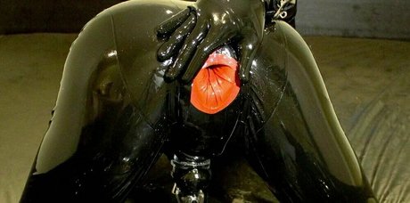 Nagie wyciekłe zdjęcie OnlyFans od Rubberbuns