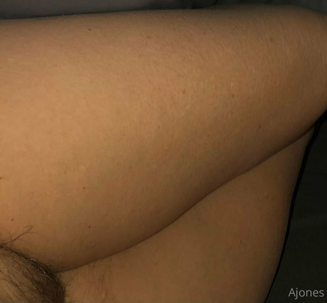 Nagie wyciekłe zdjęcie OnlyFans od Ajonesfeet