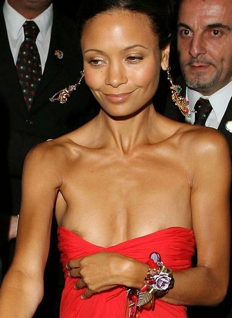 Nagie wyciekłe zdjęcie OnlyFans od Thandie Newton