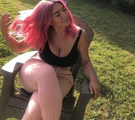 Nagie wyciekłe zdjęcie OnlyFans od Nicky Nicole