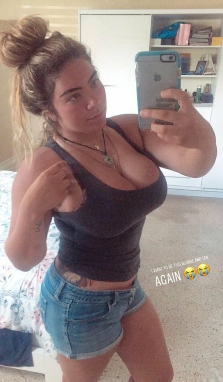 Nagie wyciekłe zdjęcie OnlyFans od Nicky Nicole