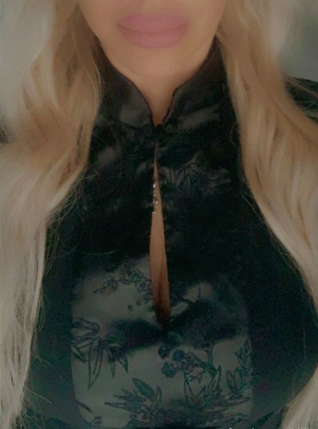 Nagie wyciekłe zdjęcie OnlyFans od Liilly