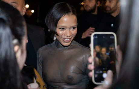 Nagie wyciekłe zdjęcie OnlyFans od Taylor Russell