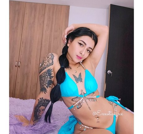 Nagie wyciekłe zdjęcie OnlyFans od Exxoticaxx