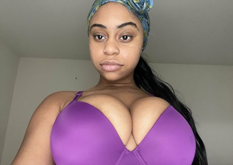 Kaylalebombbb