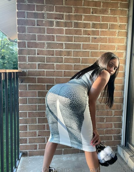 Nagie wyciekłe zdjęcie OnlyFans od Kaylalebombbb