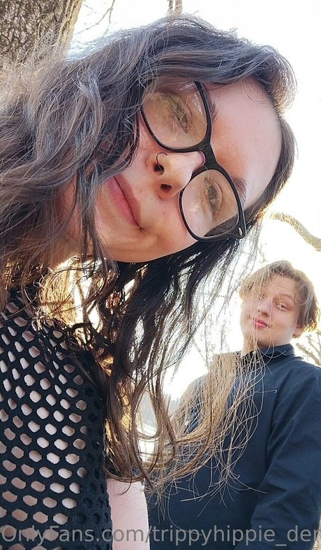 Nagie wyciekłe zdjęcie OnlyFans od Trippyhippiedemise