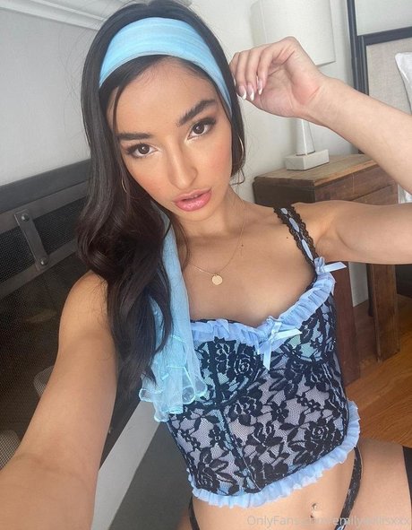 Nagie wyciekłe zdjęcie OnlyFans od Emilywillisxxx