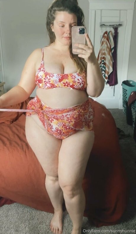 Nagie wyciekłe zdjęcie OnlyFans od Sunnyhunnie