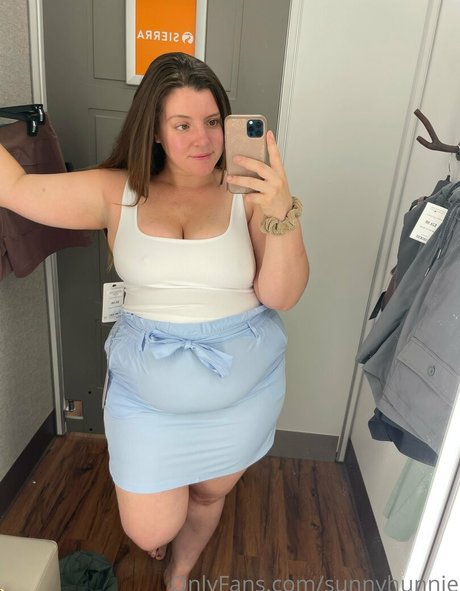 Nagie wyciekłe zdjęcie OnlyFans od Sunnyhunnie