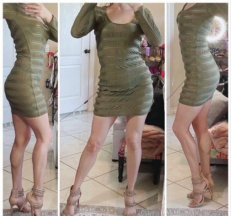Nagie wyciekłe zdjęcie OnlyFans od Hotmommy956