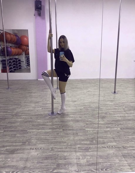 Nagie wyciekłe zdjęcie OnlyFans od Vikamccline
