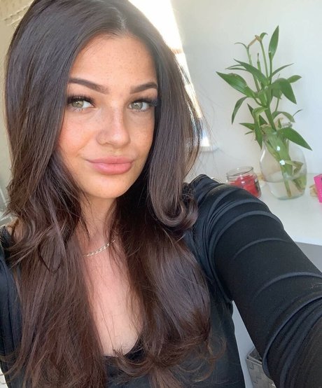 Nagie wyciekłe zdjęcie OnlyFans od Deedemi96