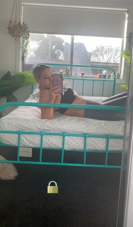 Nagie wyciekłe zdjęcie OnlyFans od Alanna