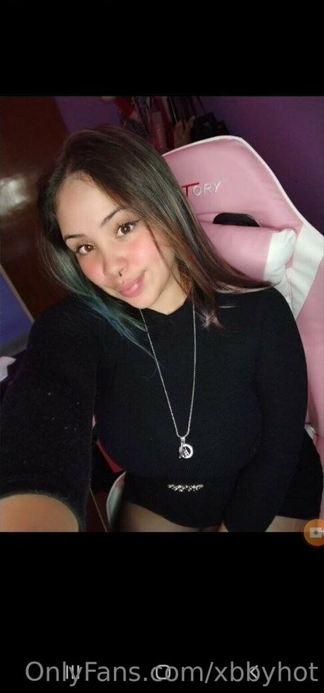 Nagie wyciekłe zdjęcie OnlyFans od Xbbyhot
