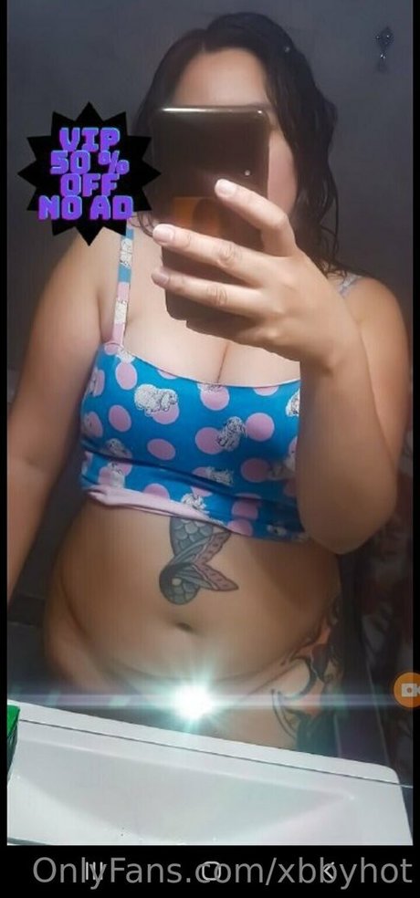 Nagie wyciekłe zdjęcie OnlyFans od Xbbyhot