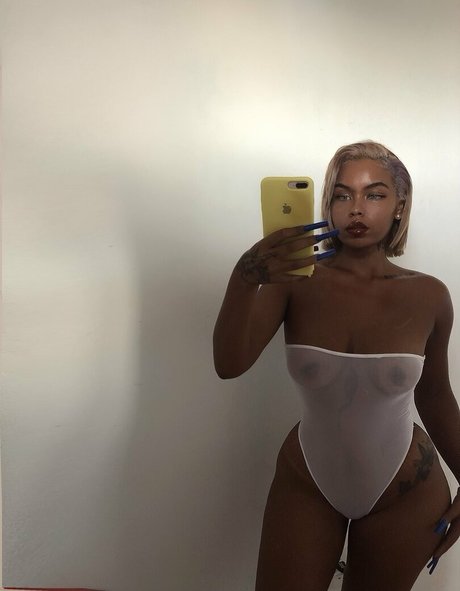 Nagie wyciekłe zdjęcie OnlyFans od Polisavage