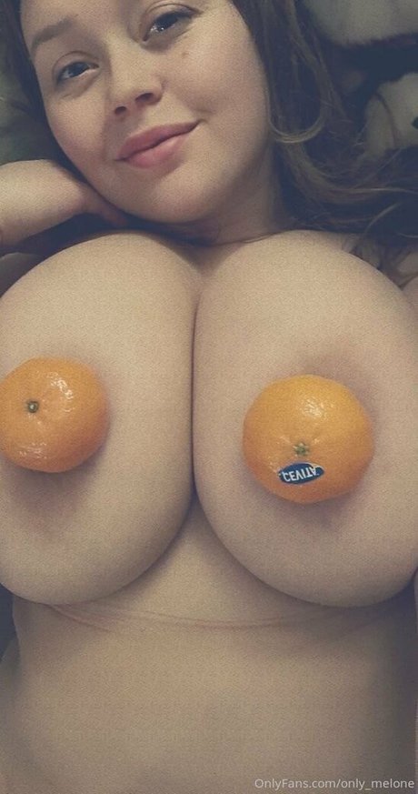 Nagie wyciekłe zdjęcie OnlyFans od Onlymelone