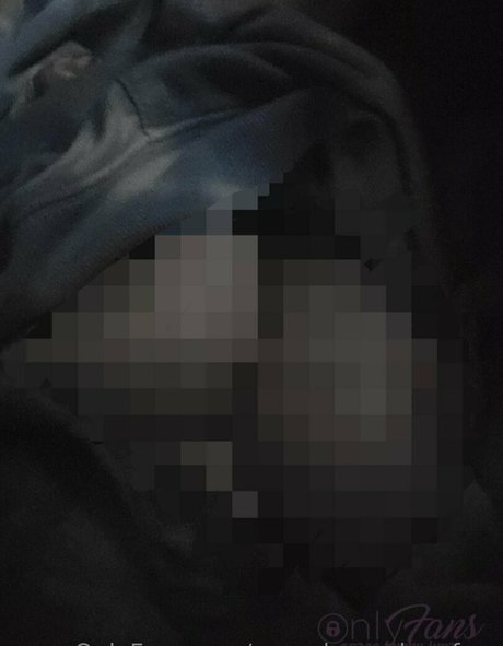 Nagie wyciekłe zdjęcie OnlyFans od Spacebunnylunafree