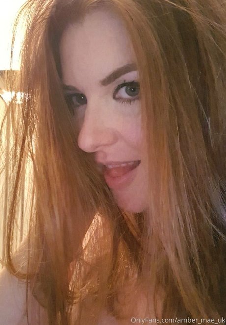 Nagie wyciekłe zdjęcie OnlyFans od Ambermaeuk