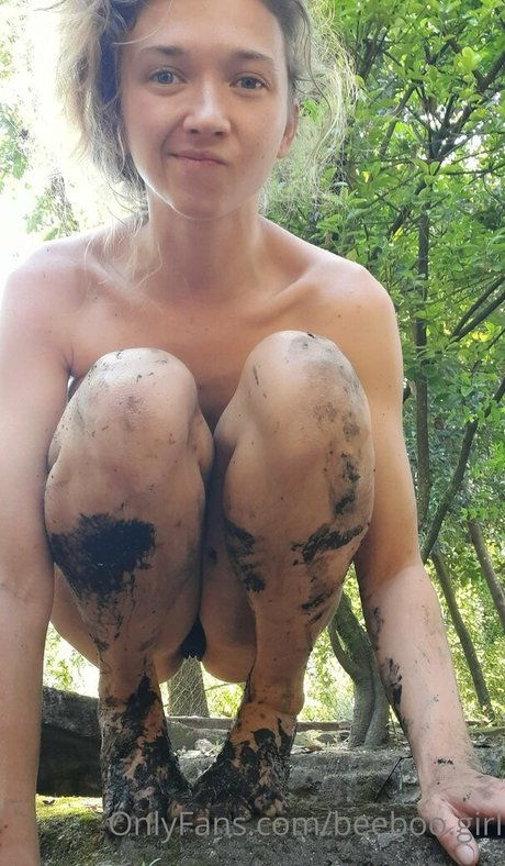 Nagie wyciekłe zdjęcie OnlyFans od Beeboogirl