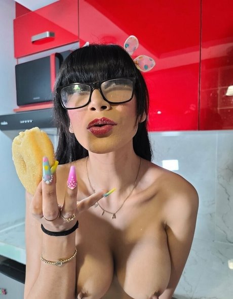 Nagie wyciekłe zdjęcie OnlyFans od Mia Marin