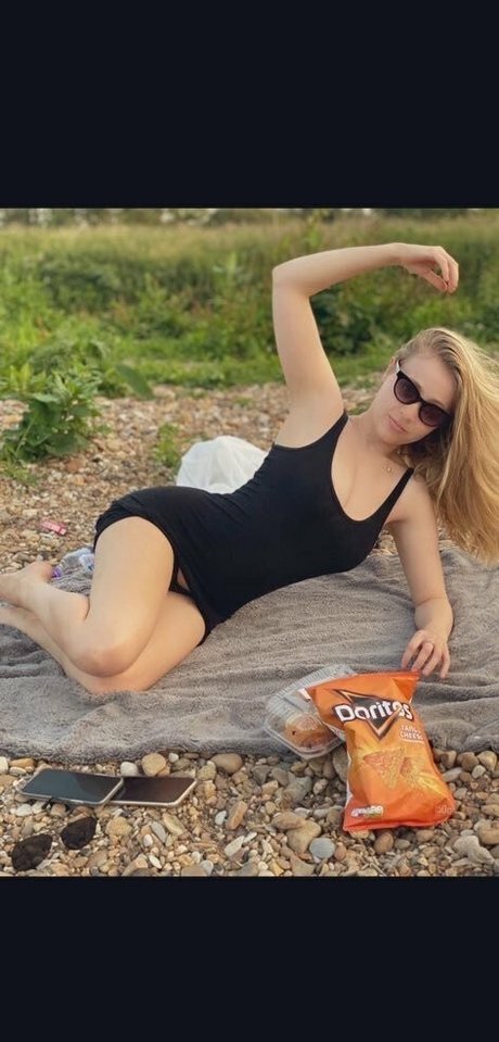 Nagie wyciekłe zdjęcie OnlyFans od Cara Arabella