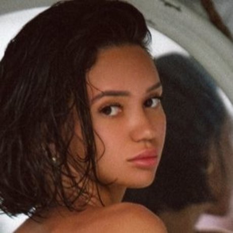 Nagie wyciekłe zdjęcie OnlyFans od Alina Lando