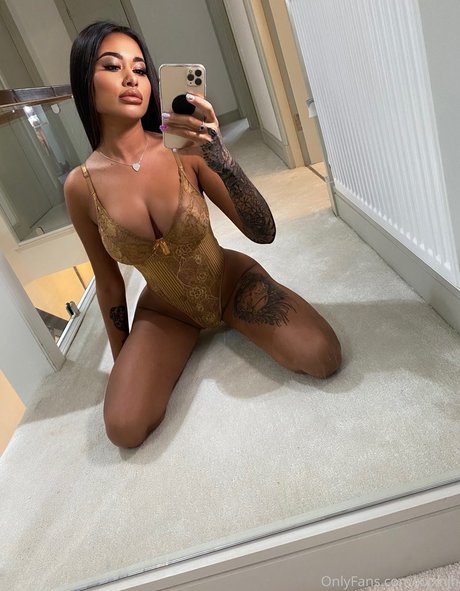 Nagie wyciekłe zdjęcie OnlyFans od Nikita Jasmine
