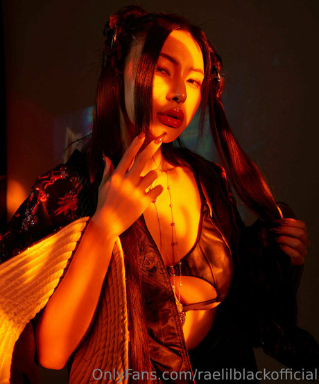 RaeLilBlack