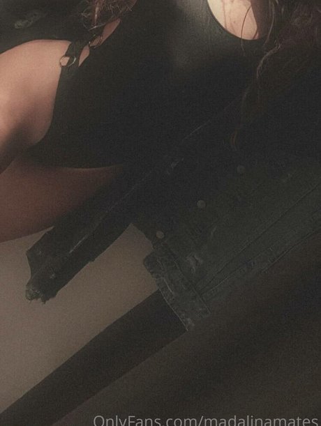 Nagie wyciekłe zdjęcie OnlyFans od Madalina Mates