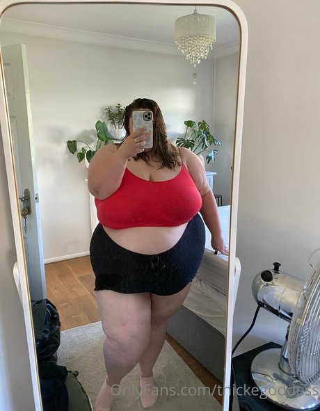 Thickegoddess