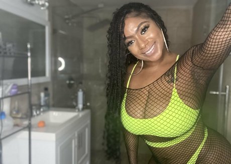 Nagie wyciekłe zdjęcie OnlyFans od Therealchanellealicia
