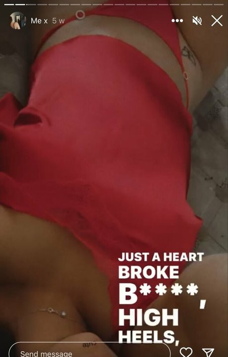 Nagie wyciekłe zdjęcie OnlyFans od Ebony Maisie