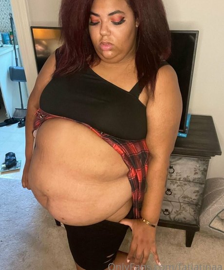 Nagie wyciekłe zdjęcie OnlyFans od Fatlatinaa