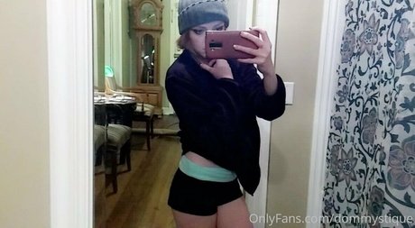 Nagie wyciekłe zdjęcie OnlyFans od Babymystic