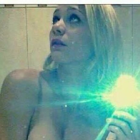 Nagie wyciekłe zdjęcie OnlyFans od Sweetsiri55