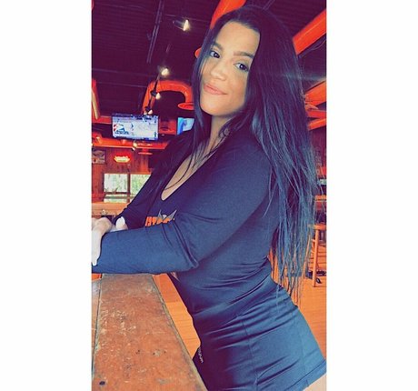 Nagie wyciekłe zdjęcie OnlyFans od Kaylee Burnett