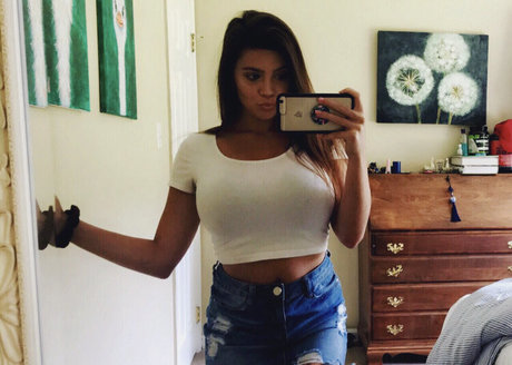 Nagie wyciekłe zdjęcie OnlyFans od Kaylee Burnett