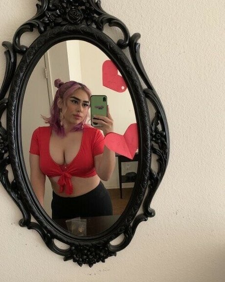 Nagie wyciekłe zdjęcie OnlyFans od Brattthunnneyyy888