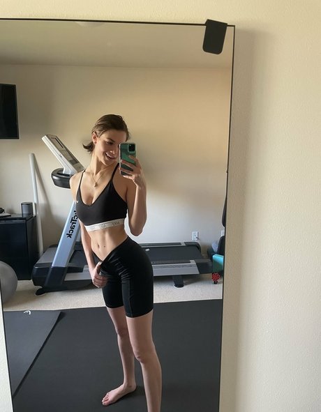 Michelle Ellyse Schlaman