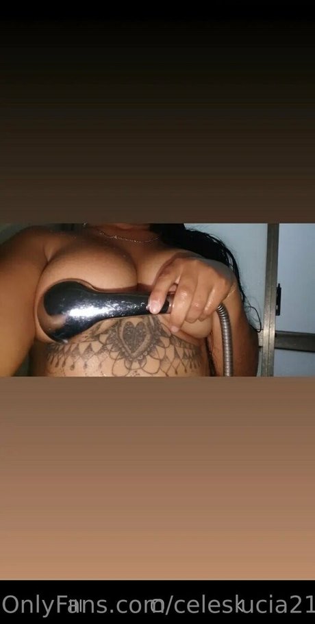 Nagie wyciekłe zdjęcie OnlyFans od Celeslucia21