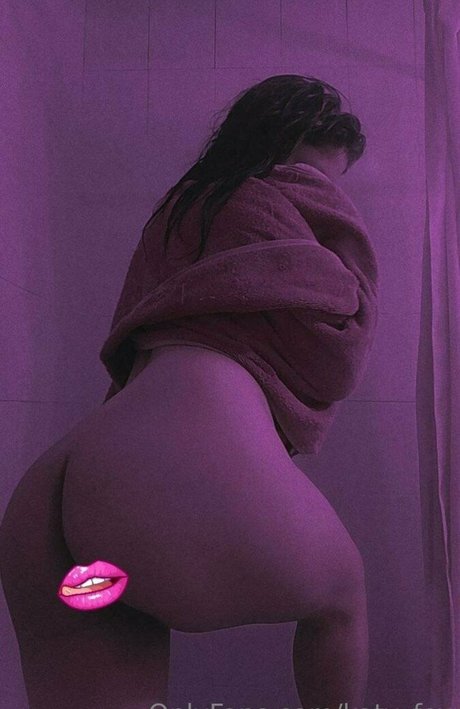 Nagie wyciekłe zdjęcie OnlyFans od Katyfox